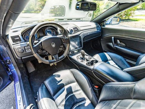 Used 2018 Maserati GranTurismo Sport RWD image 46