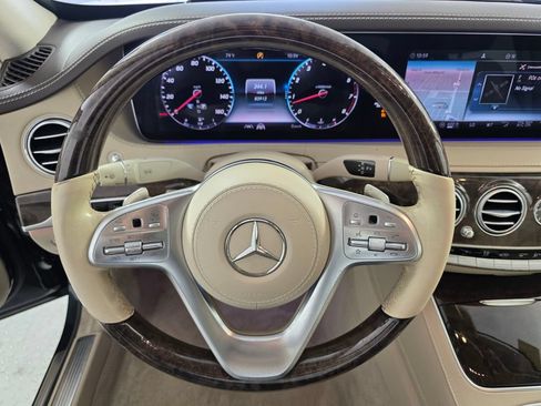 Used 2020 Mercedes-Benz S 560 Sedan image 19