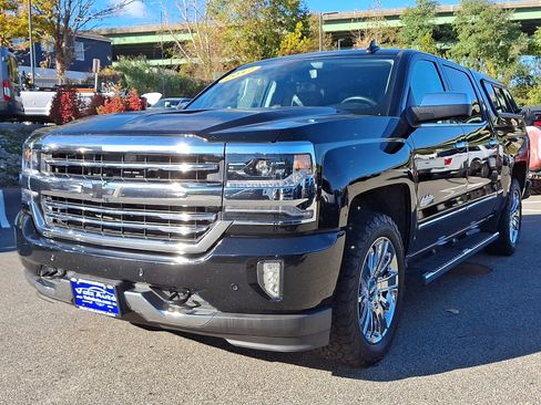 Used 2017 Chevrolet Silverado 1500 High Country image 4