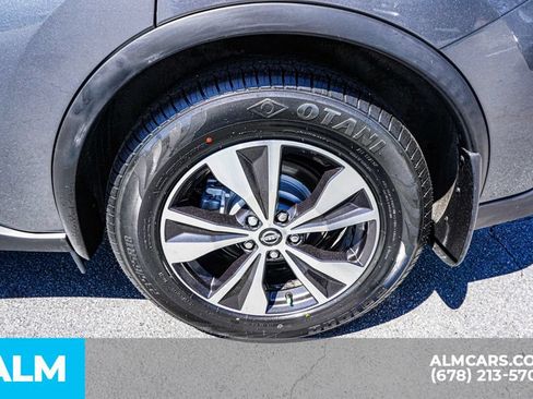 Used 2024 Nissan Murano SV AWD/4WD image 16