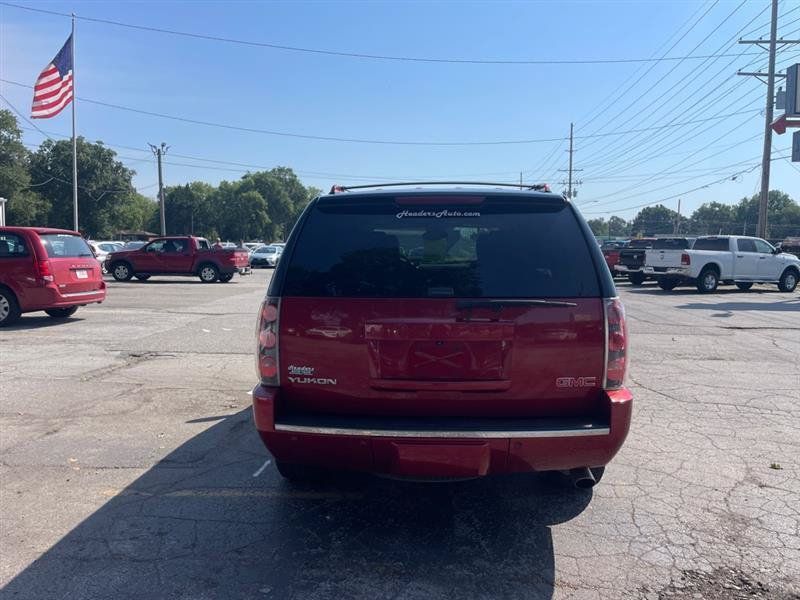 Used 2013 GMC Yukon Denali AWD/4WD image 6