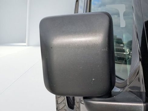 Used 2020 Jeep Gladiator Overland image 10