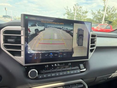 Used 2025 Toyota Sequoia Limited w/ Tow Technology Package AWD/4WD image 10