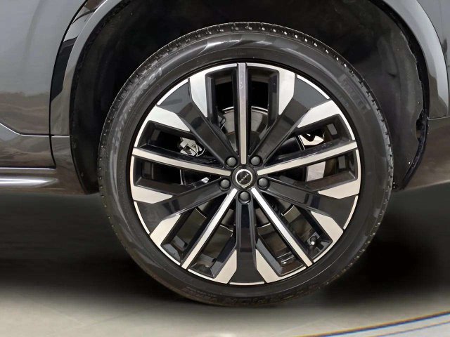 Used 2026 Volvo XC90 B6 Ultra AWD/4WD image 89