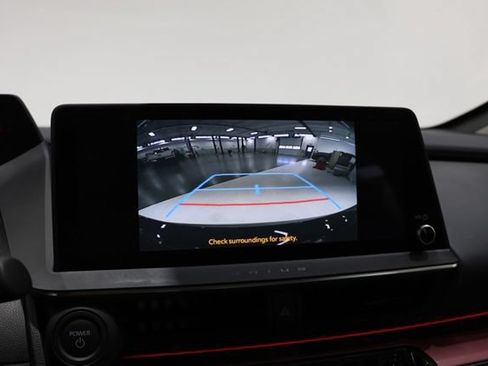 Used 2024 Toyota Prius Prime FWD image 26