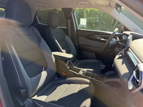 Used 2024 Chevrolet TrailBlazer LT w/ Driver Confidence Package image 34