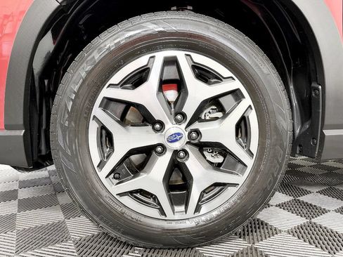 Used 2020 Subaru Forester Premium AWD/4WD image 24