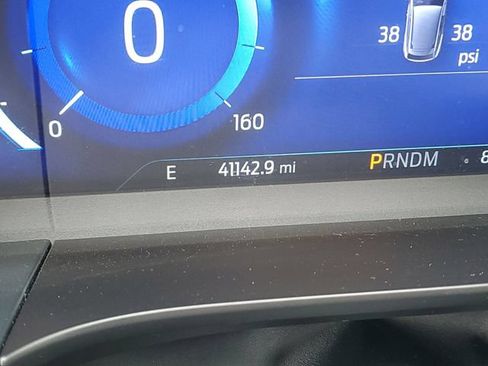 Used 2020 Ford Escape Titanium AWD/4WD image 25