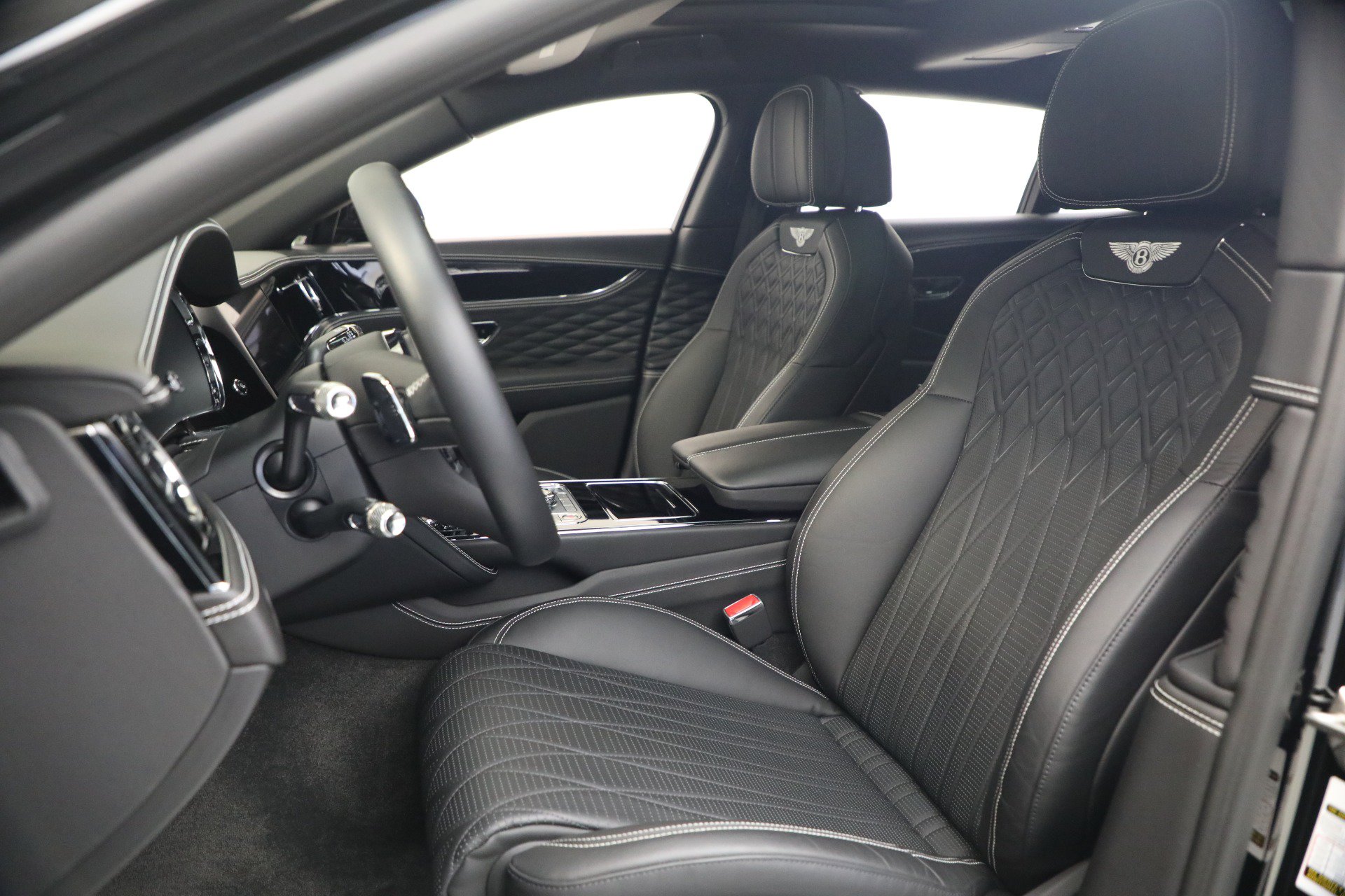 Certified 2022 Bentley Flying Spur W12 AWD/4WD image 21