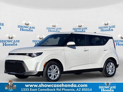 Used 2025 Kia Soul LX