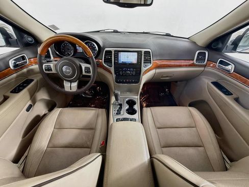 Used 2012 Jeep Grand Cherokee Overland AWD/4WD image 10