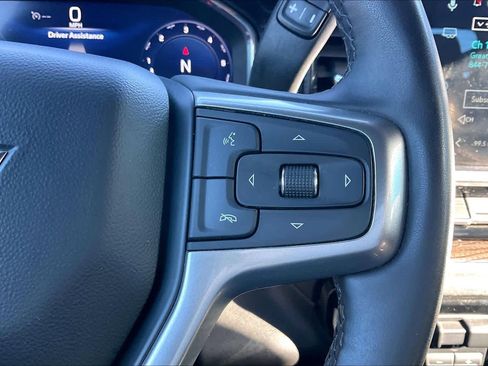 Used 2025 Chevrolet Silverado 1500 LT RWD image 24