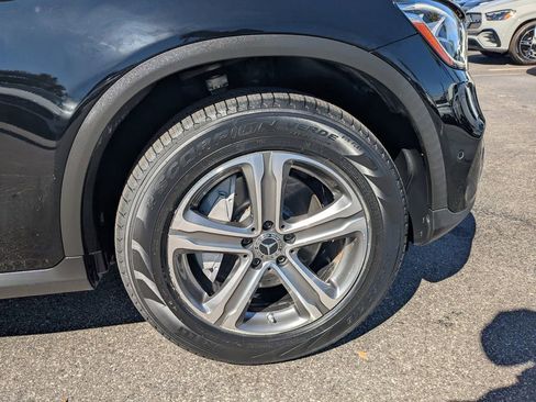 Certified 2022 Mercedes-Benz GLC 300 image 21