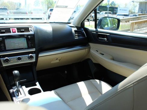 Used 2015 Subaru Legacy 2.5i Limited image 16