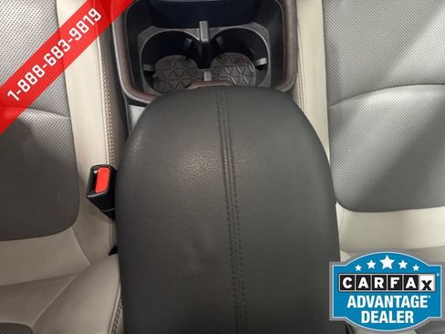 Used 2022 Toyota RAV4 Limited AWD/4WD image 15