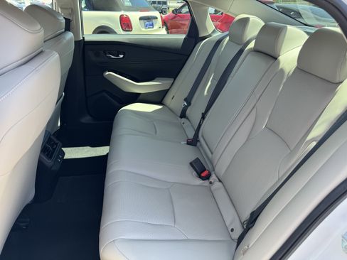 Used 2024 Honda Accord Touring image 35