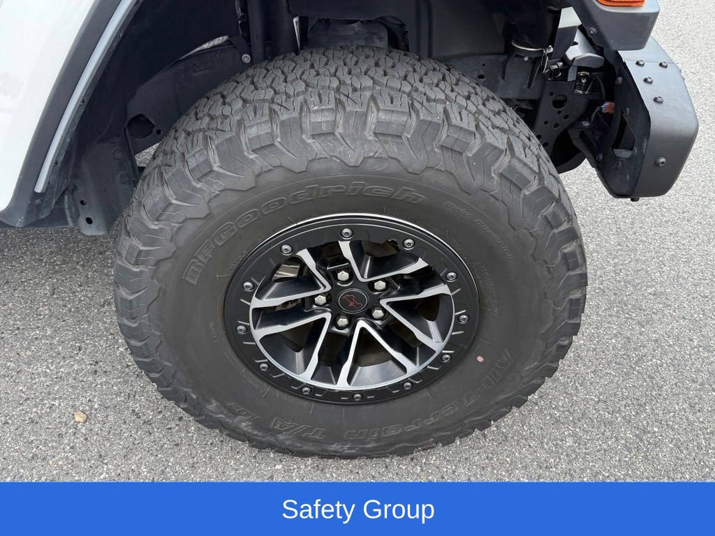 Certified 2025 Jeep Wrangler Unlimited Rubicon AWD/4WD image 17