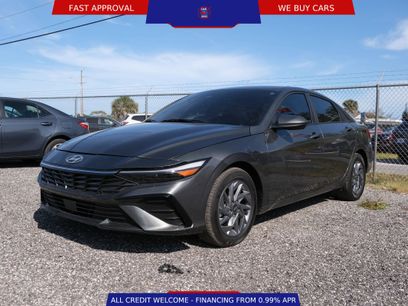 Used 2024 Hyundai Elantra SEL