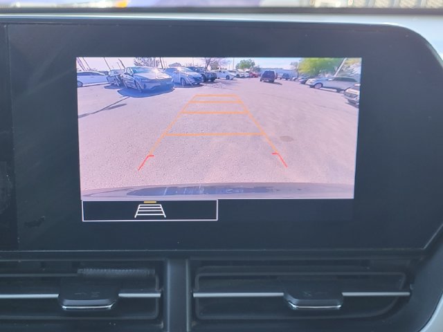 Used 2024 Chevrolet Trax LS w/ LS Convenience Package FWD image 16