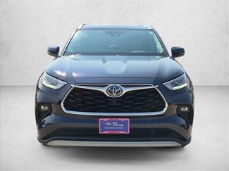 Used 2021 Toyota Highlander Platinum AWD/4WD video 2