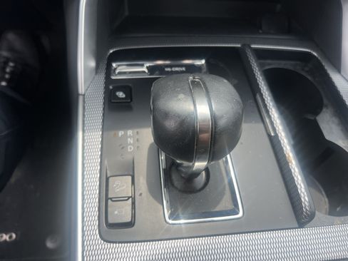 Used 2024 MAZDA CX-90 Plug-In Hybrid w/ Premium Plus AWD/4WD image 26