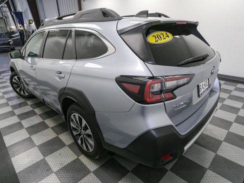 Used 2024 Subaru Outback Limited XT image 9