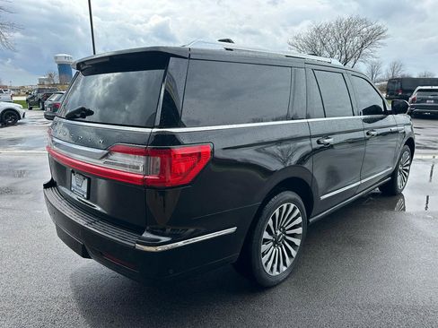 Used 2019 Lincoln Navigator L Reserve image 7