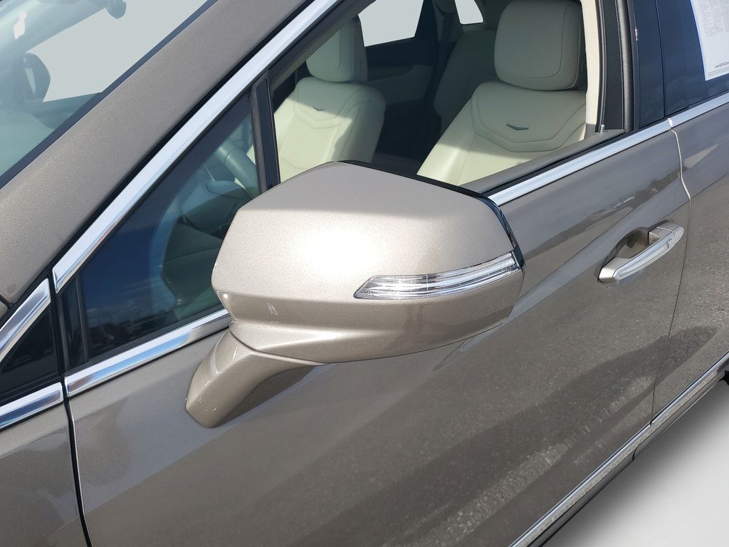 Used 2023 Cadillac XT5 Premium Luxury FWD image 28