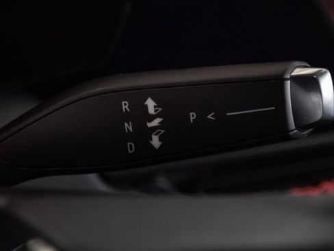 Used 2024 Chevrolet Equinox EV RS image 13