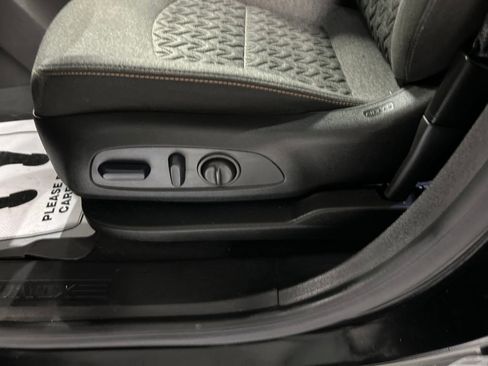 Used 2024 Chevrolet Equinox LT w/ LPO, Floor Liner Package FWD image 13