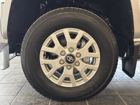 New 2025 Toyota Tacoma SR5 AWD/4WD image 39