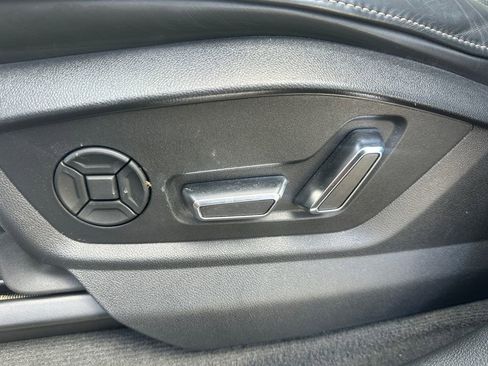 Used 2022 Audi SQ8 Prestige image 29