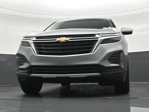 Used 2024 Chevrolet Equinox LT FWD image 30