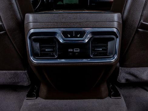 Used 2024 GMC Sierra 2500 Denali w/ Denali Reserve Package AWD/4WD image 34
