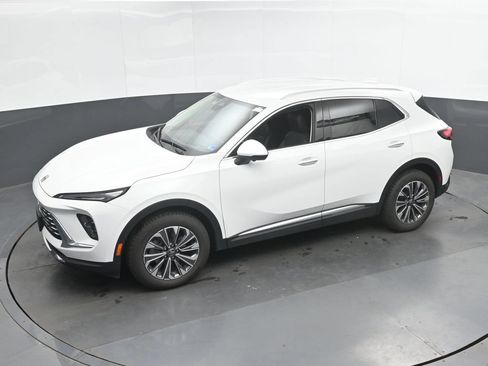 Used 2024 Buick Envision Preferred AWD/4WD image 36