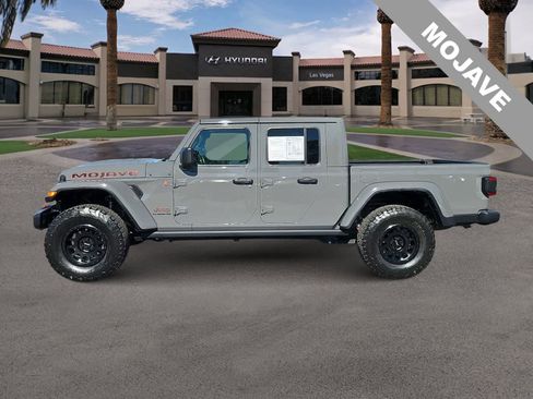Used 2021 Jeep Gladiator Mojave image 5