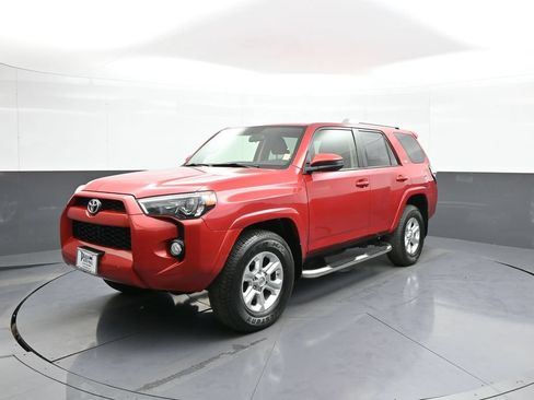 Used 2016 Toyota 4Runner SR5 AWD/4WD image 1
