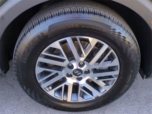 Certified 2026 Hyundai Palisade SEL image 13