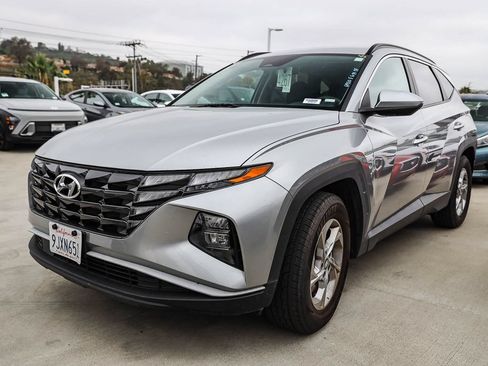 Used 2024 Hyundai Tucson SEL FWD image 3