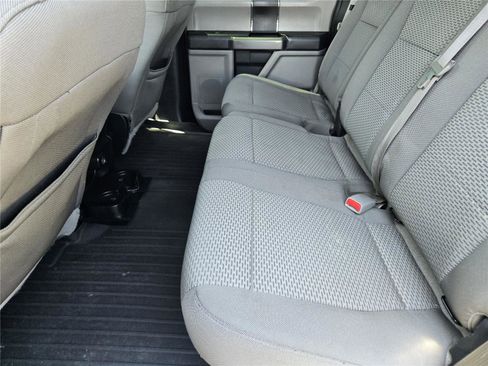 Used 2016 Ford F150 XLT RWD image 29