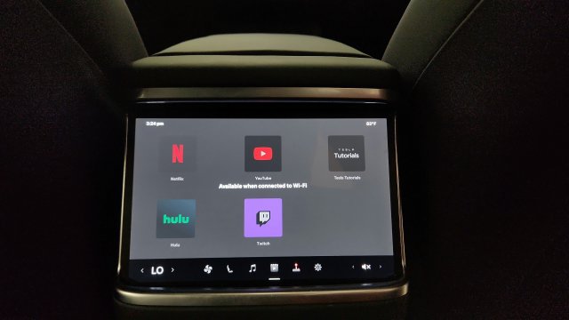 Used 2024 Tesla Model X AWD/4WD image 70