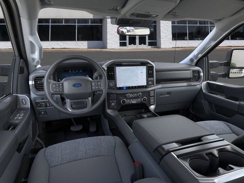 New 2025 Ford F150 XLT w/ Equipment Group 303A High image 9