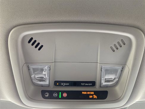 Used 2024 Chevrolet Malibu LT image 21