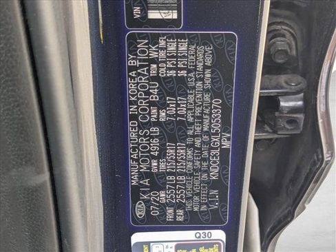 Used 2020 Kia Niro EX Premium image 25