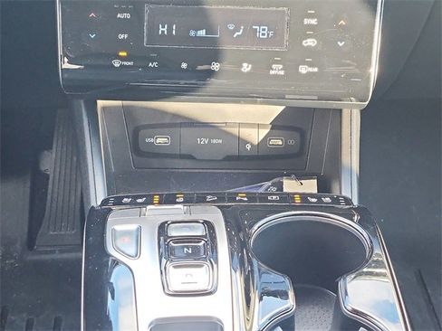 Certified 2023 Hyundai Tucson Limited image 17