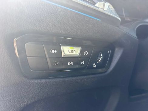 Used 2022 BMW 330e w/ Driving Assistance Package RWD image 22