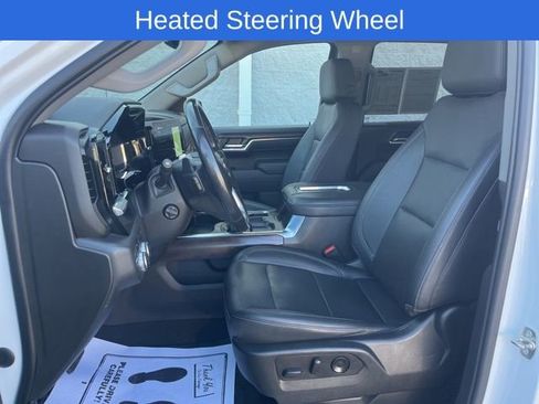 Used 2022 GMC Sierra 1500 SLT w/ SLT Premium Plus Package image 31