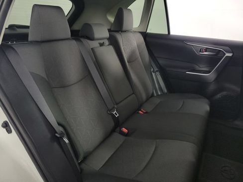 Used 2025 Toyota RAV4 XLE w/ Convenience Package FWD image 16