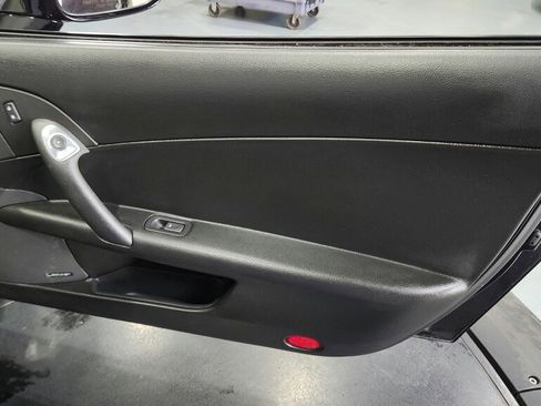 Used 2006 Chevrolet Corvette Convertible w/ Preferred Equipment Group image 23