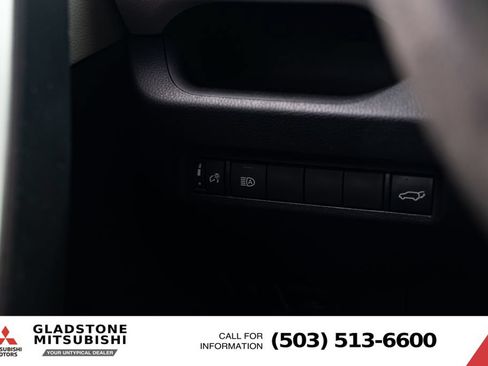 Used 2022 Toyota RAV4 XLE w/ Convenience Package AWD/4WD image 14